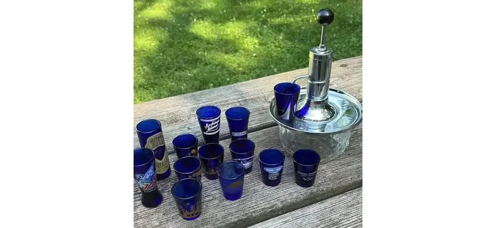 Vintage Park Sherman liquor Dispenser with Cobalt Blue Shot Glass Collection
